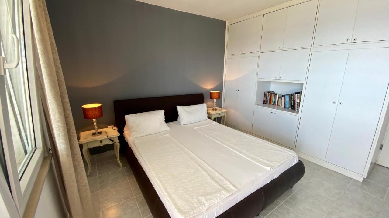 Apartments Jasmina Vinišće Zewnętrze zdjęcie