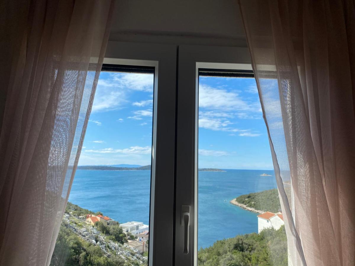 Apartments Jasmina Vinišće Zewnętrze zdjęcie