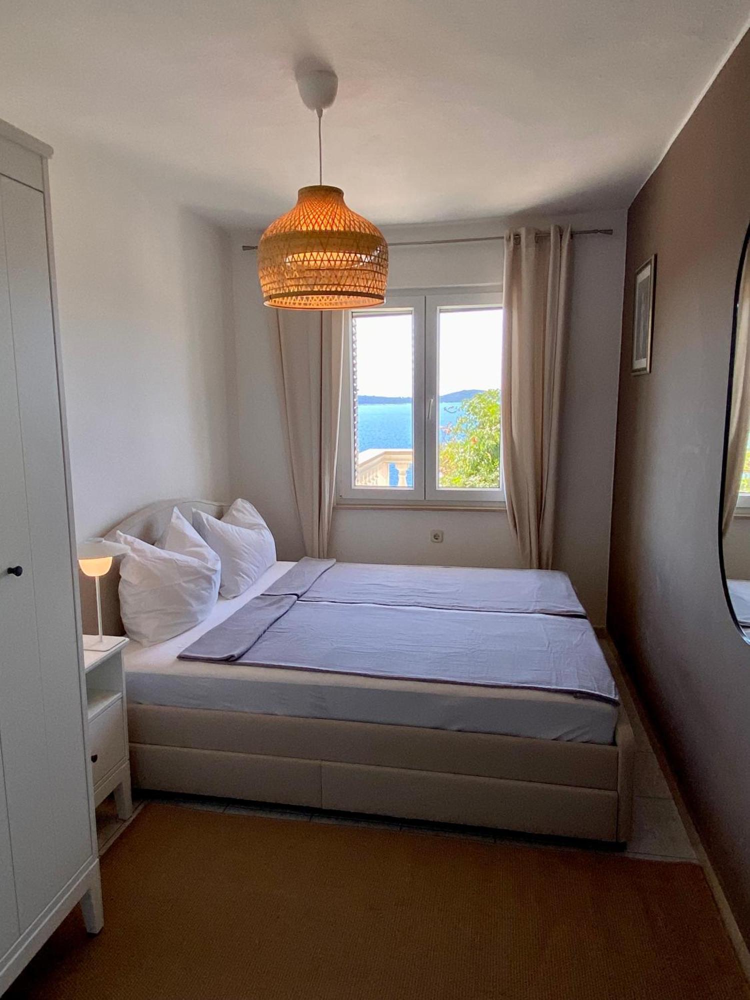 Apartments Jasmina Vinišće Zewnętrze zdjęcie