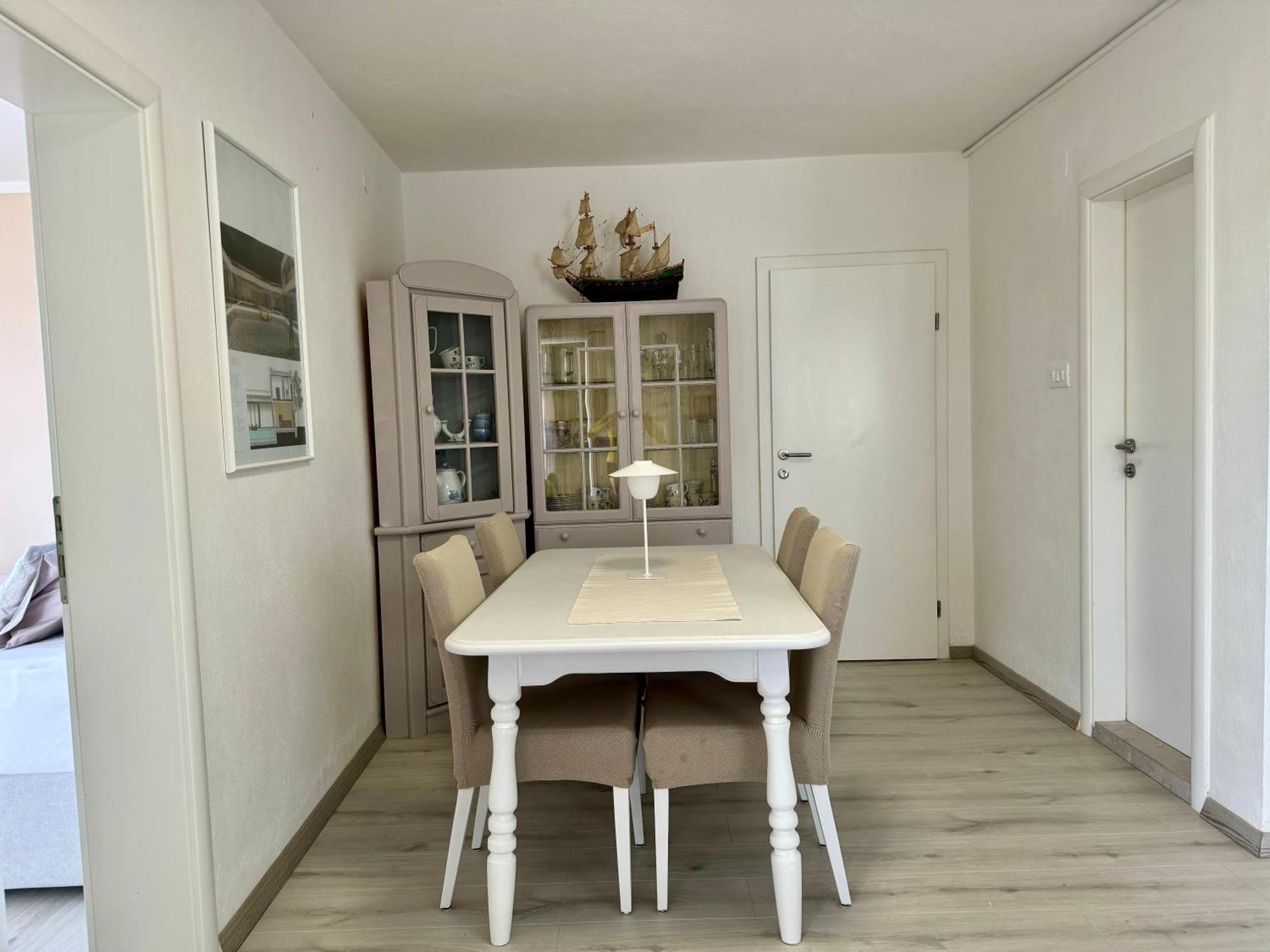 Apartments Jasmina Vinišće Zewnętrze zdjęcie