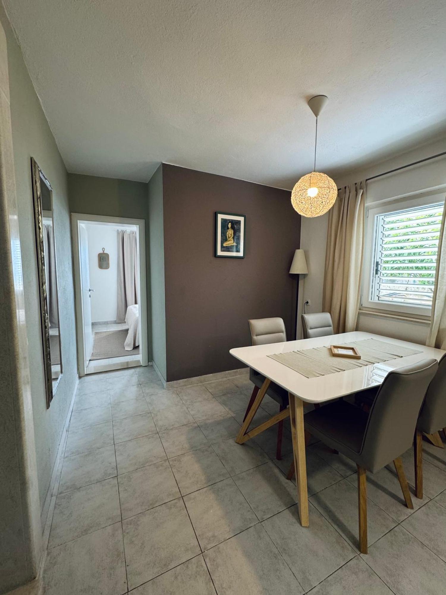 Apartments Jasmina Vinišće Zewnętrze zdjęcie