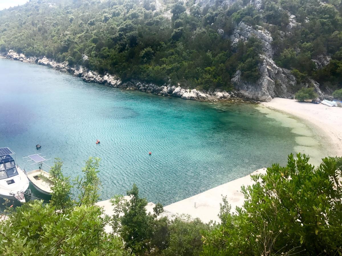 Apartments Jasmina Vinišće Zewnętrze zdjęcie